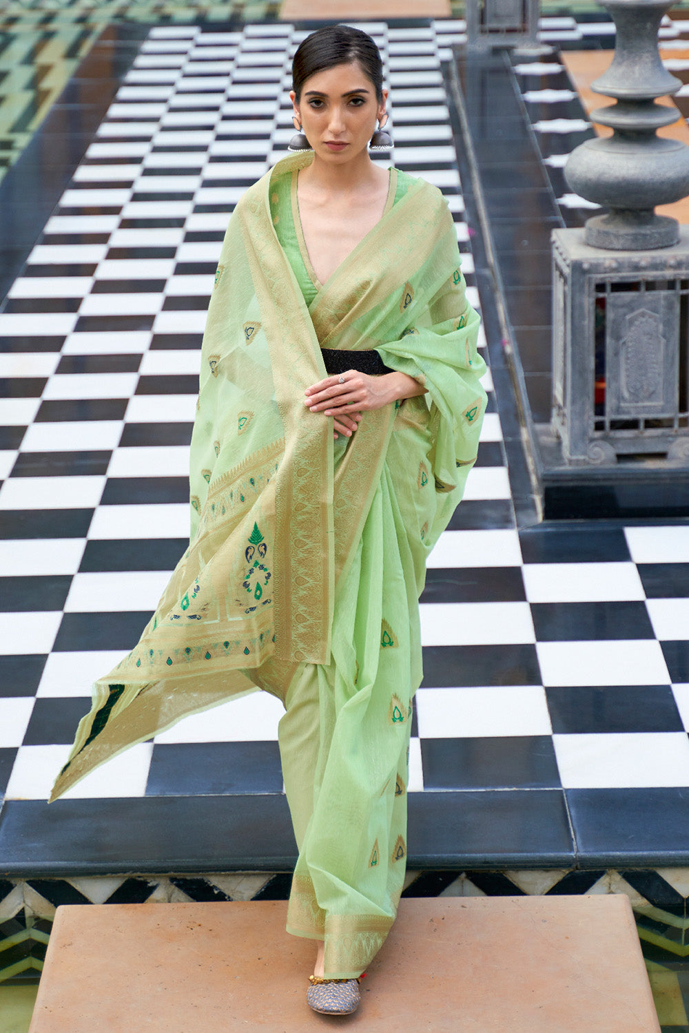 pastel green linen saree 4