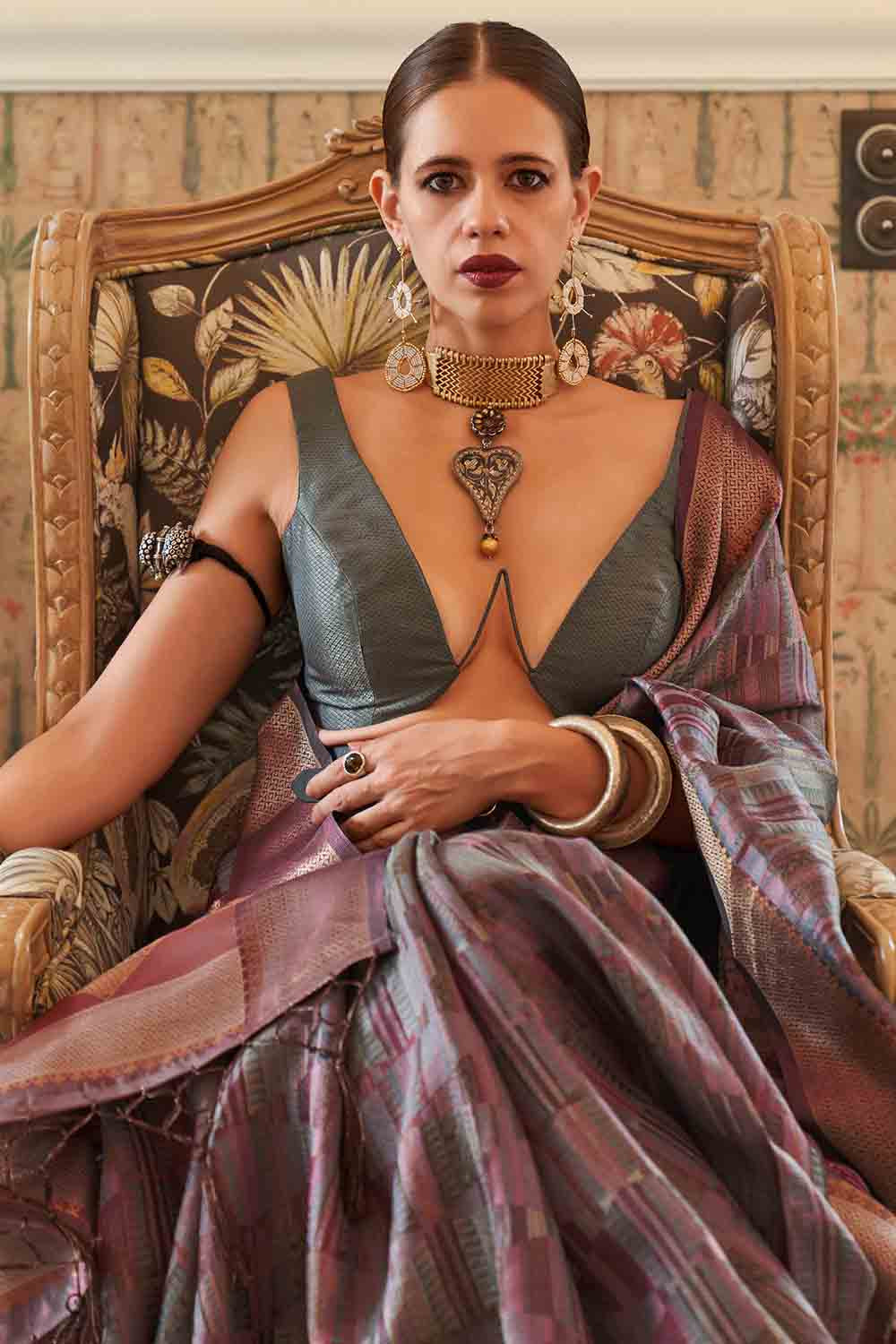 ash grey organza saree 5