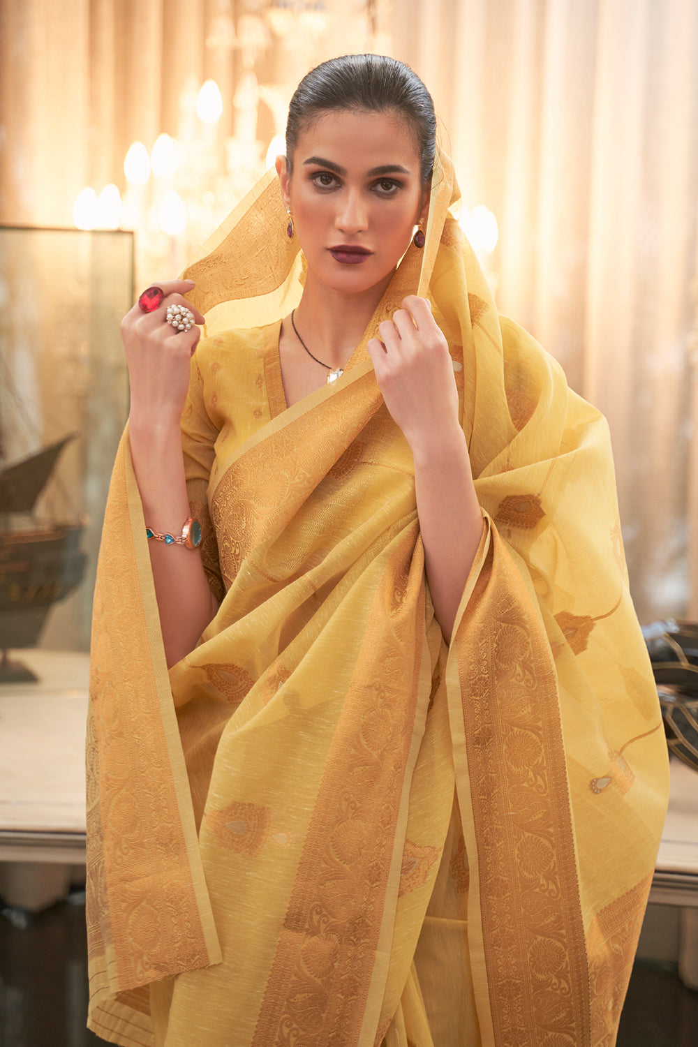 daisy yellow linen saree 4