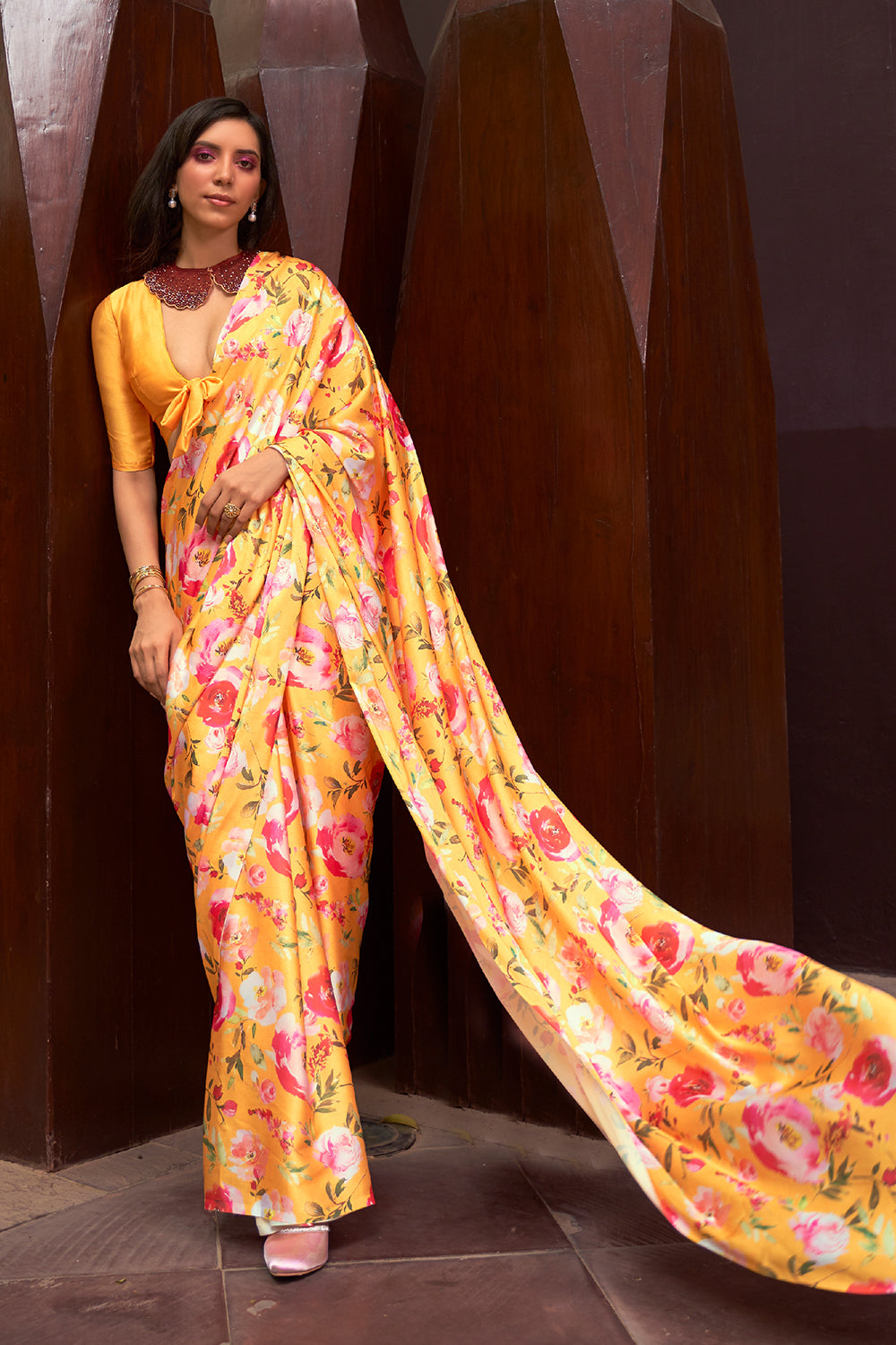 honey yellow digital printed saree 4
